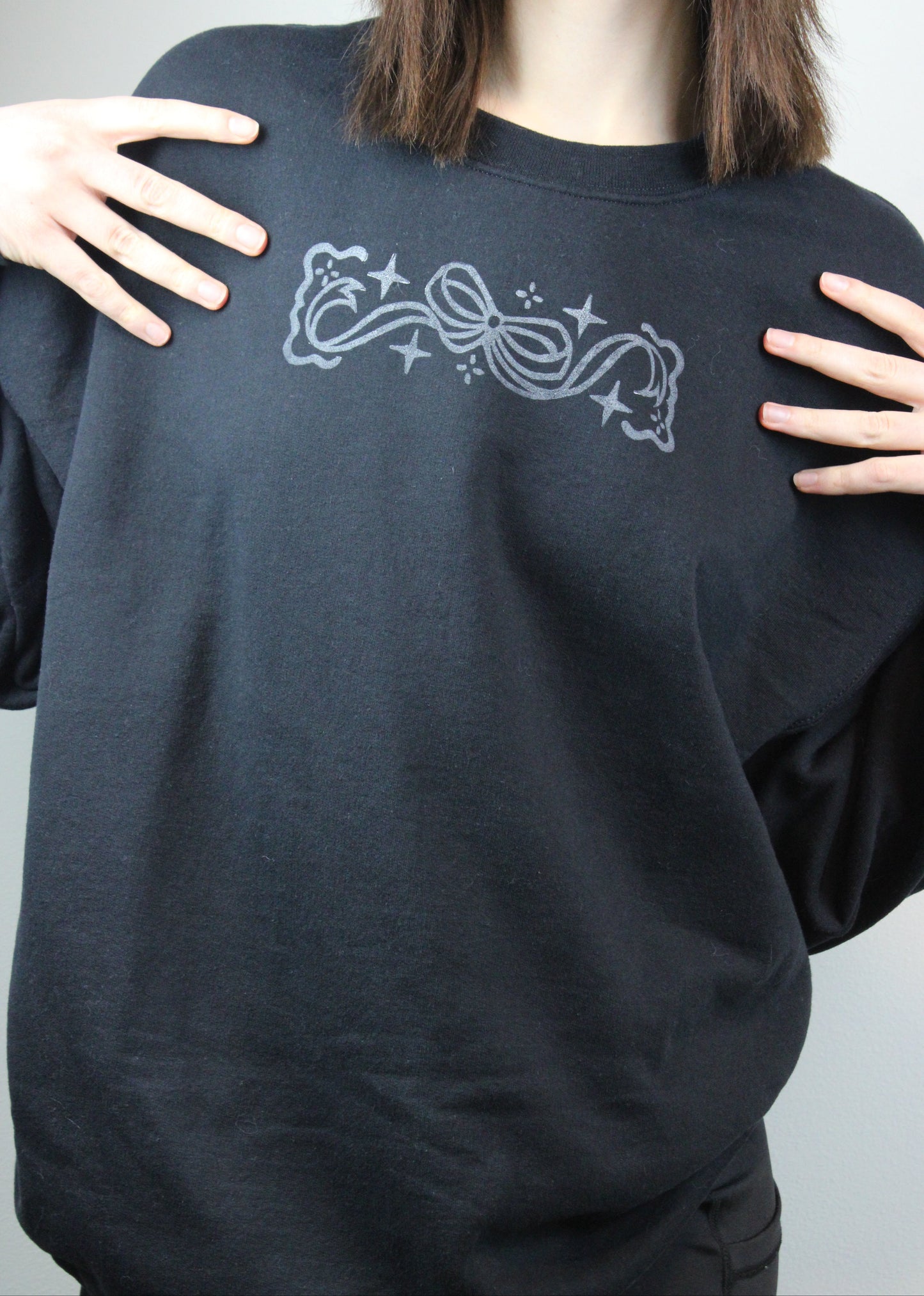 Bow Block-Printed Sweatshirt